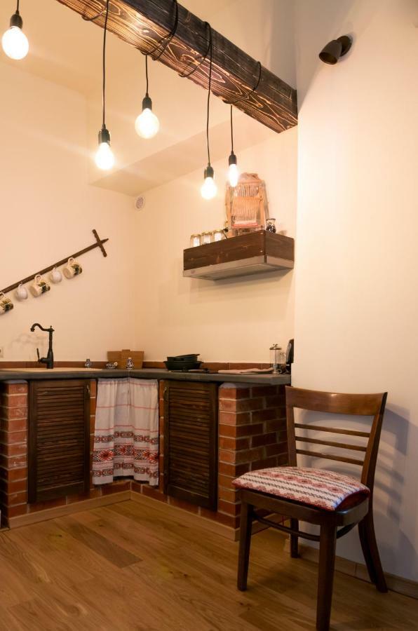 Folkloric Loft-Ulita Romaneasca Σίμπιου Εξωτερικό φωτογραφία